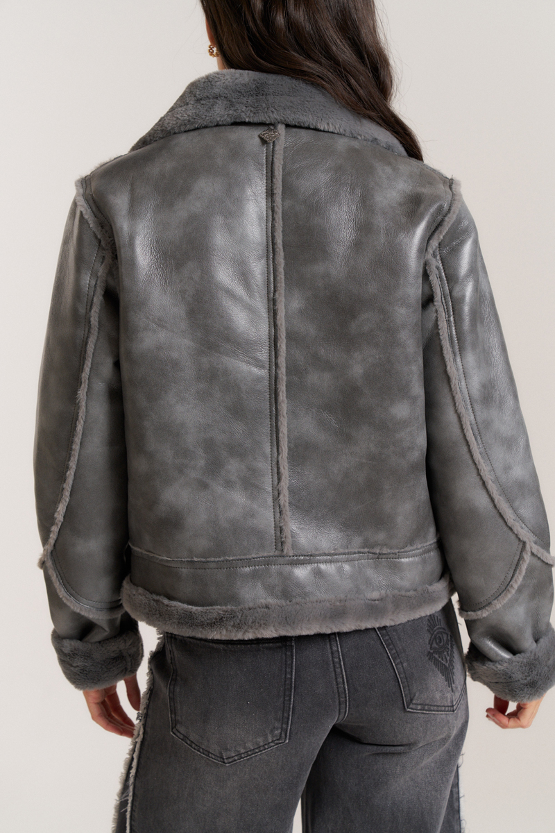 CAMPERA LIRIT