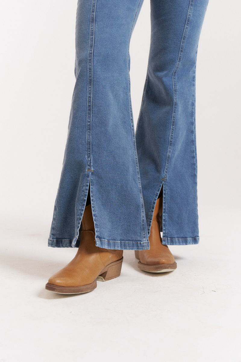 JEAN DEREK