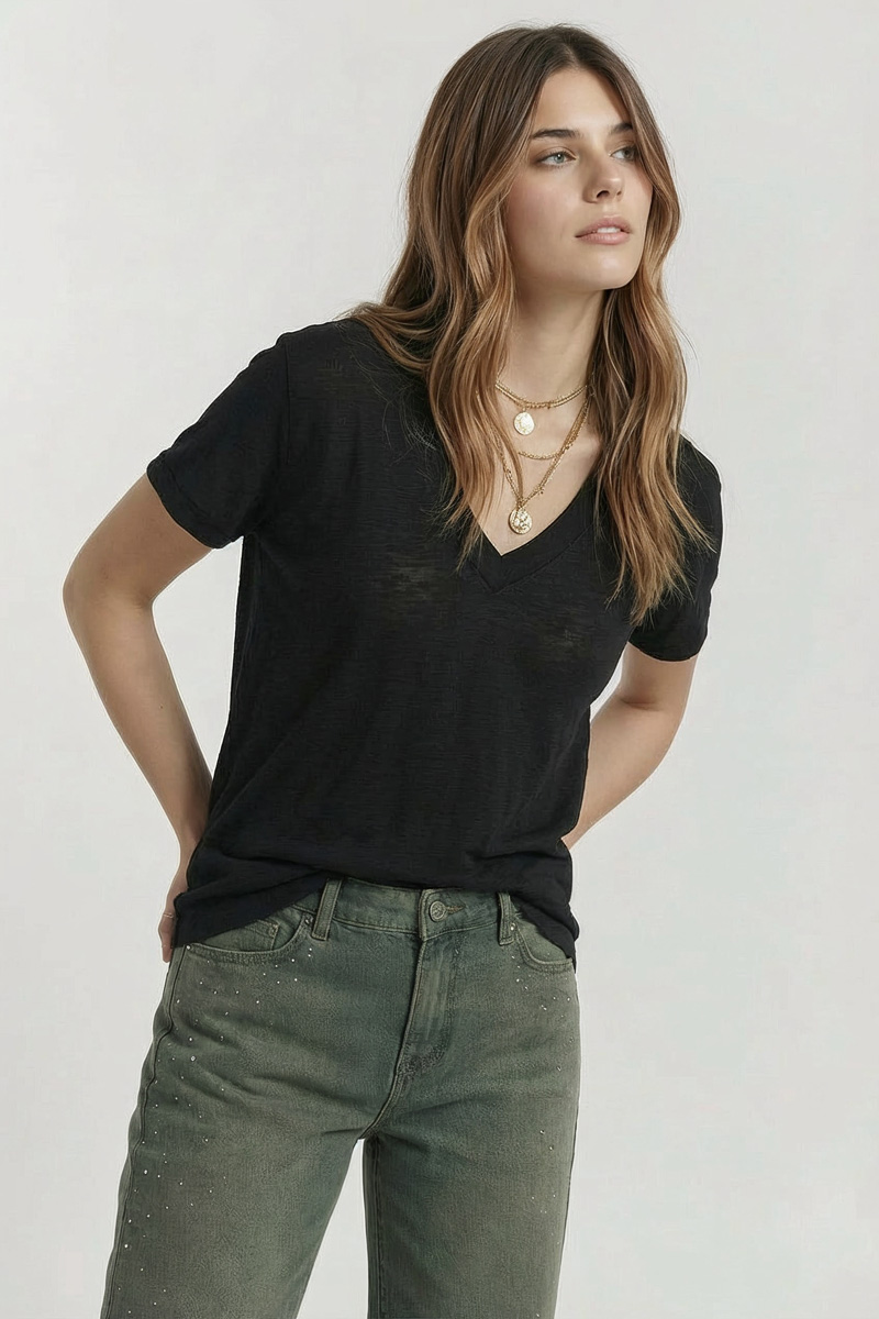 REMERA CHARO