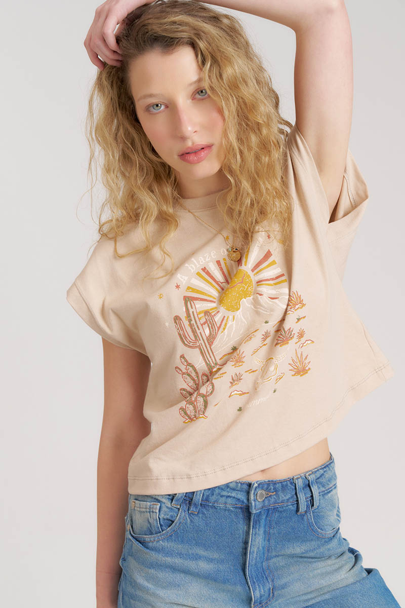 REMERA KRAVET