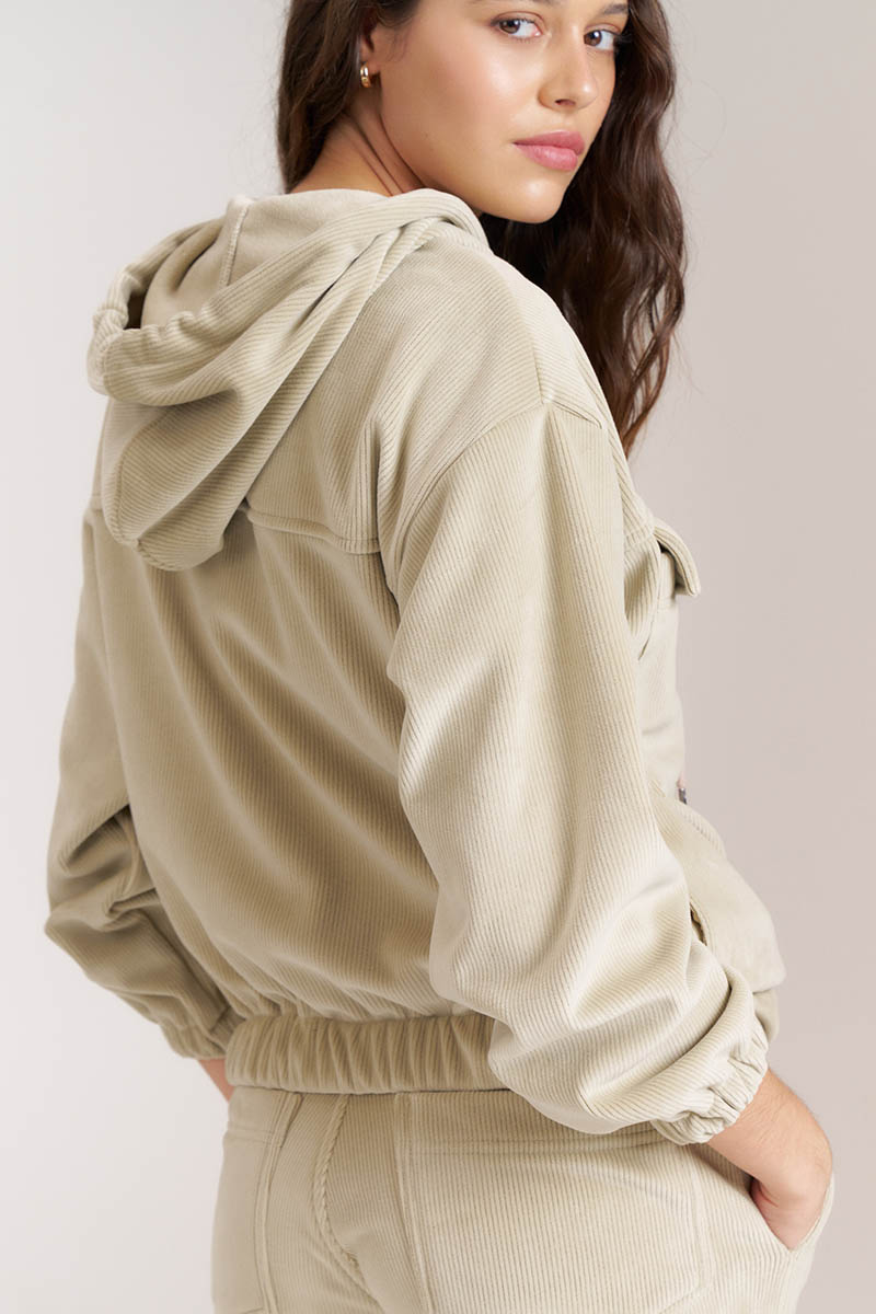 CAMPERA DARK