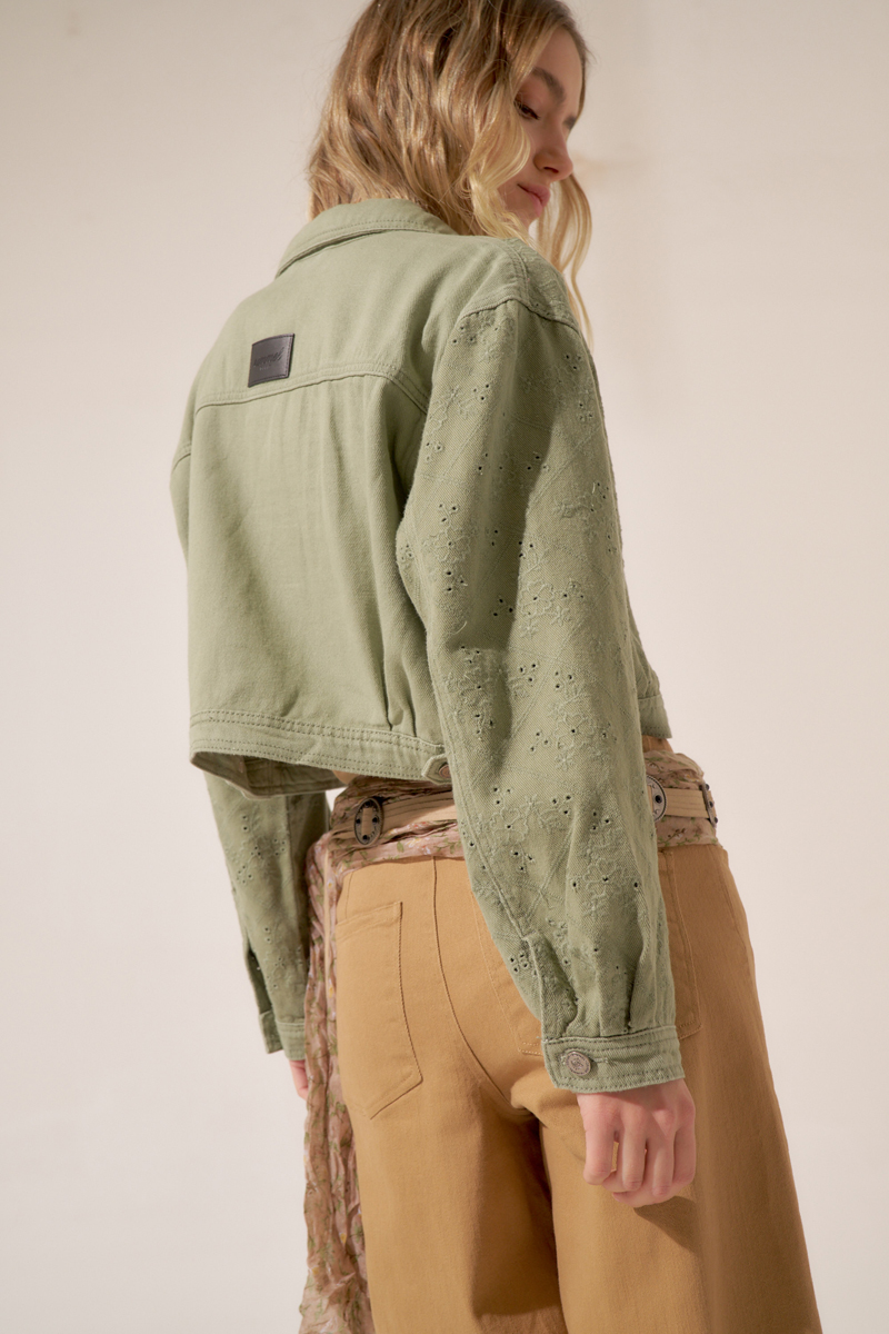 CAMPERA SIONEY