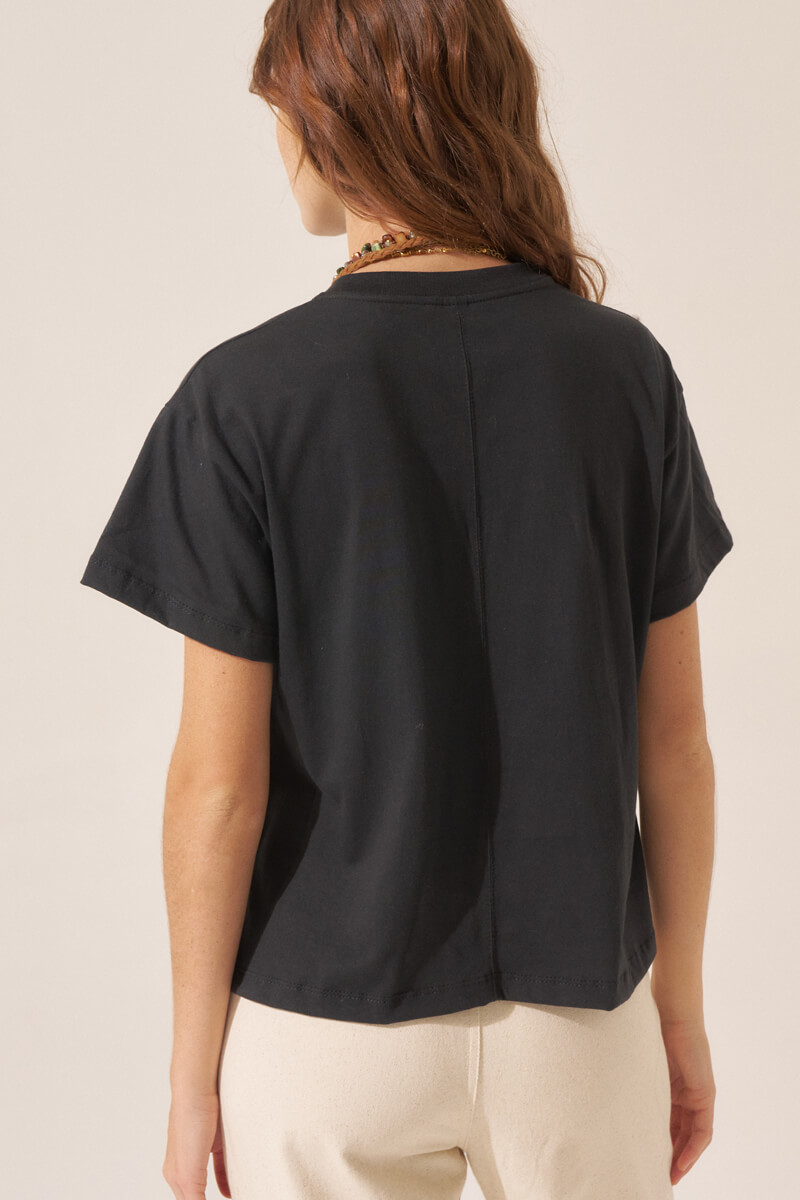 REMERA HALIT
