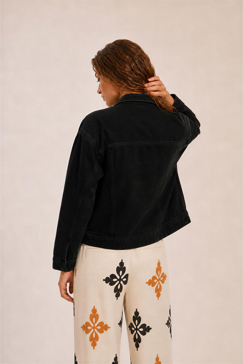 CAMPERA  CHERIYE