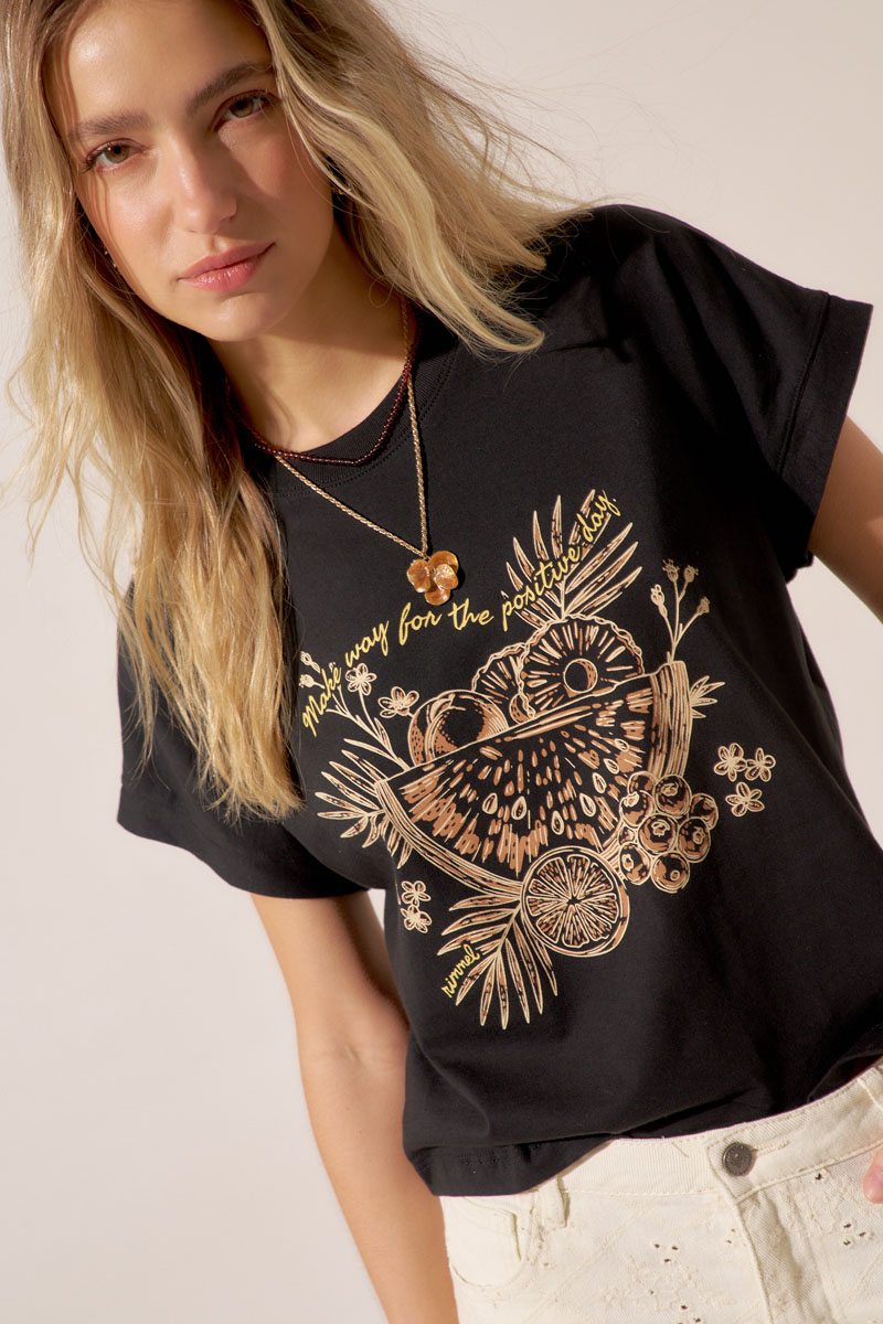 REMERA DOGAN