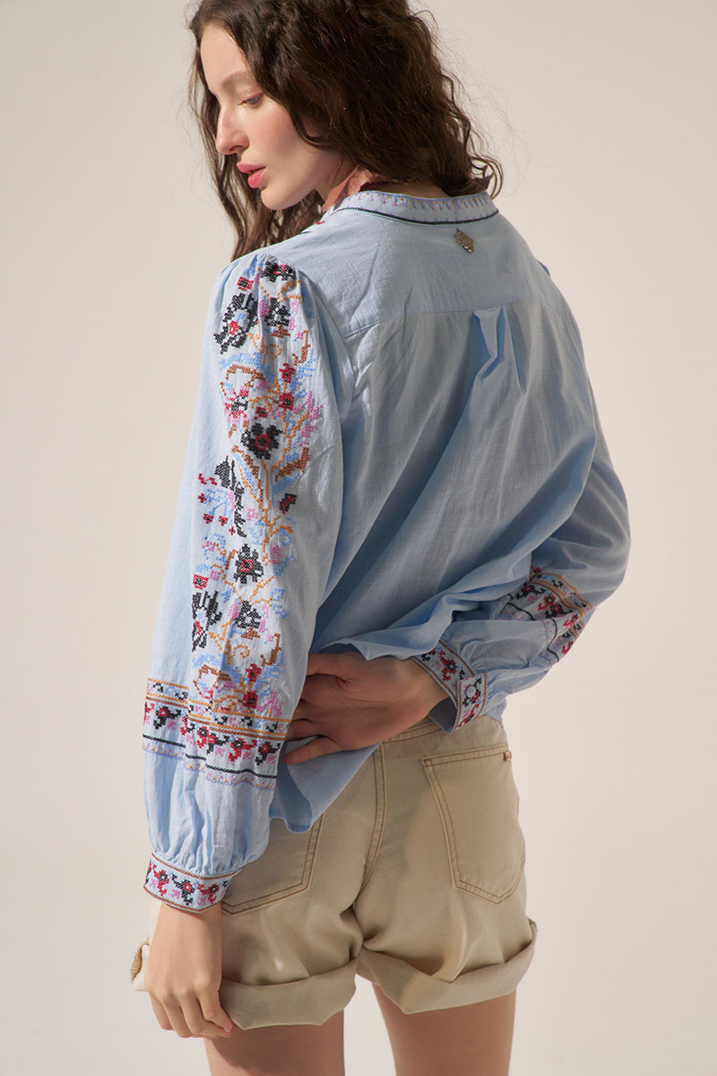 BLUSA SABRINA