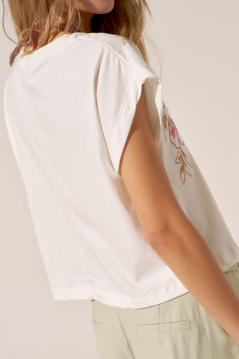 REMERA SEZER