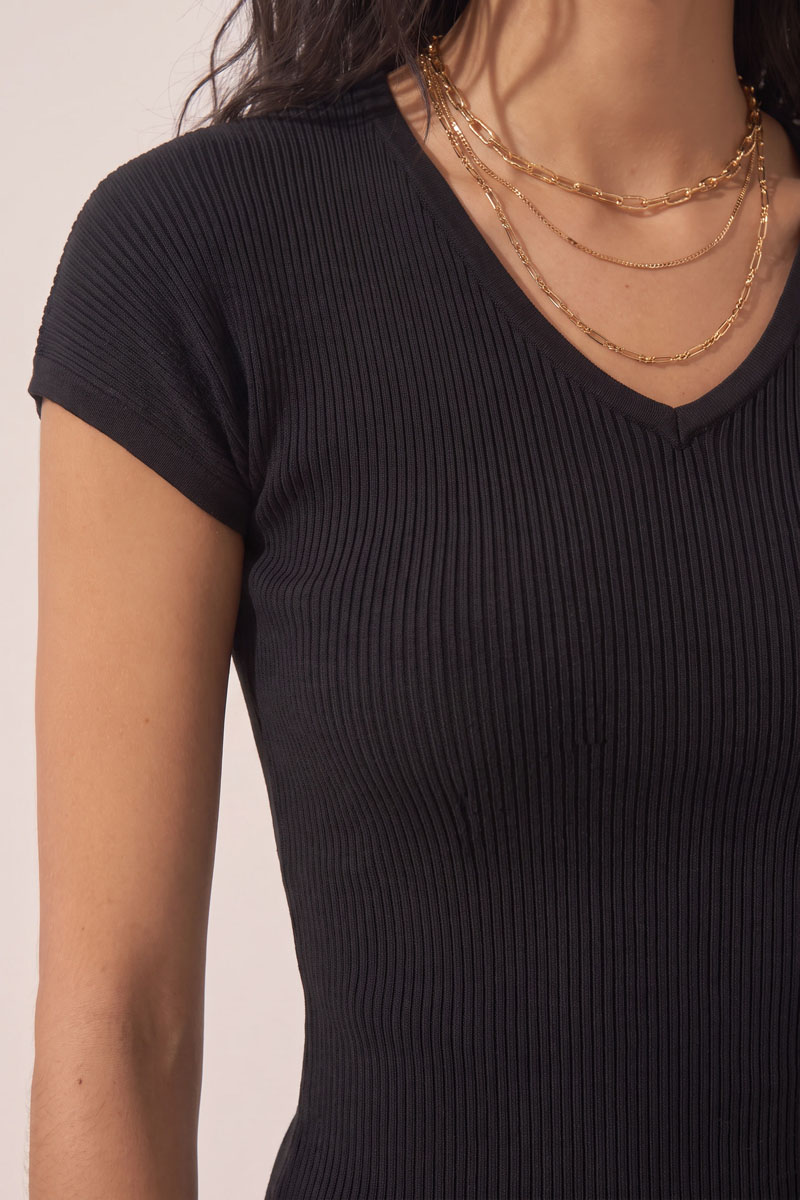 REMERA MALAK