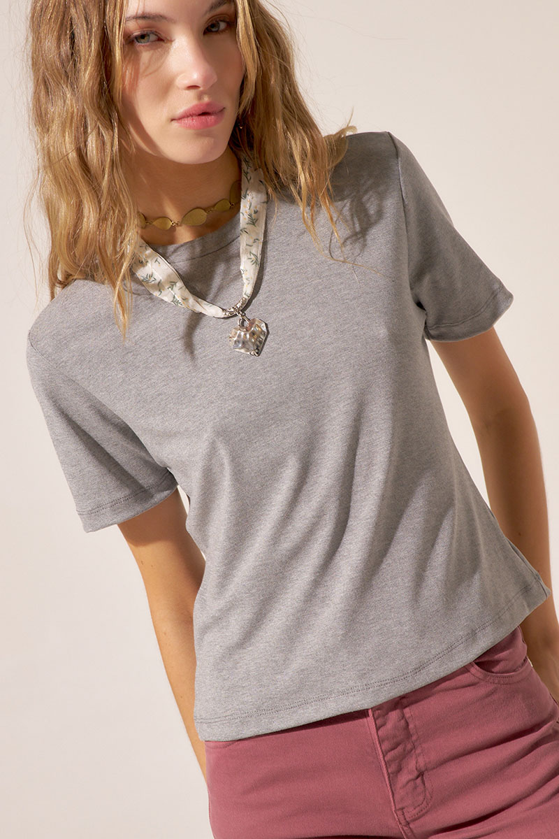 REMERA YONKA