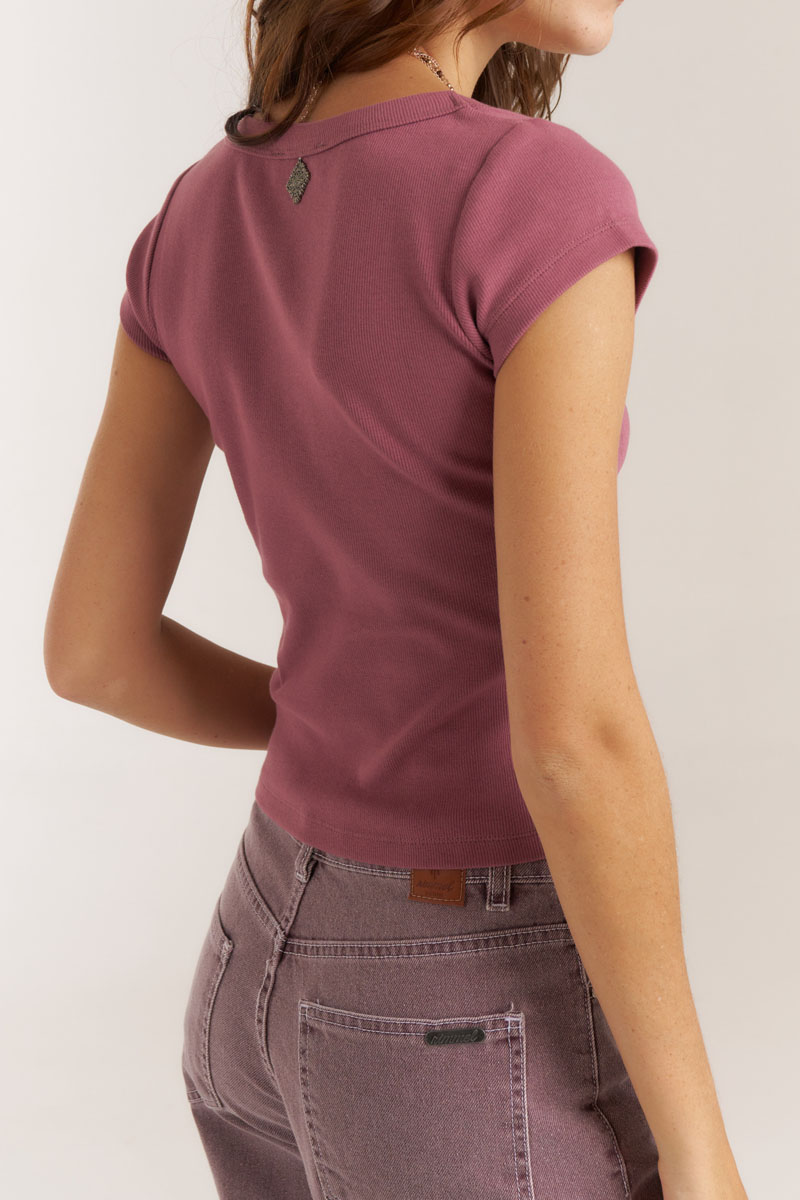 REMERA PAUN