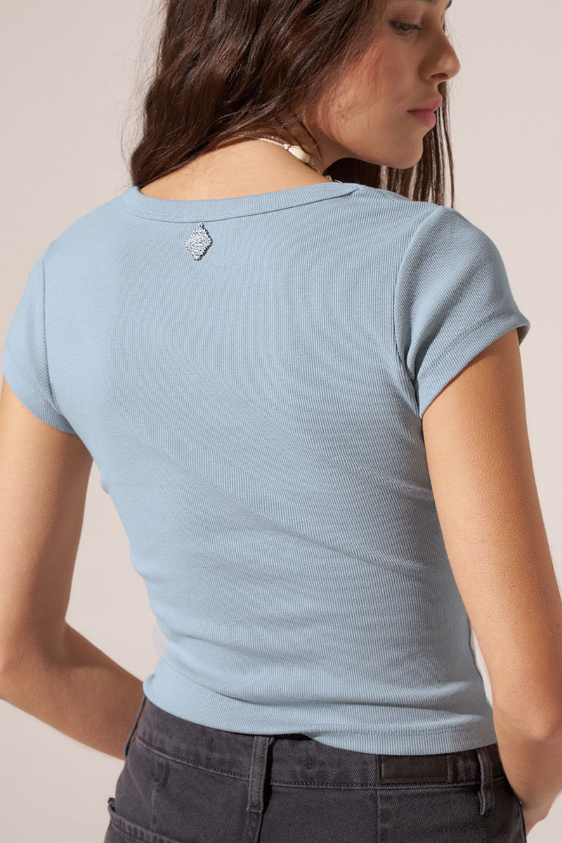 REMERA PAUN