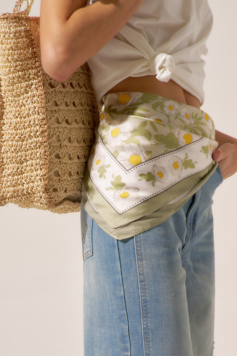 PAÑUELO ESTAMPADO LOLA