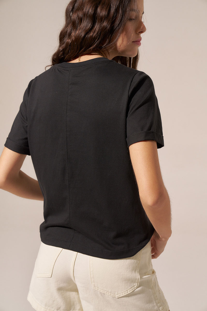 REMERA KAAN