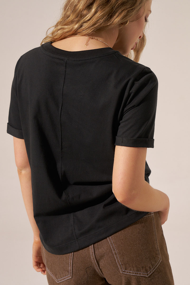 REMERA ADEM