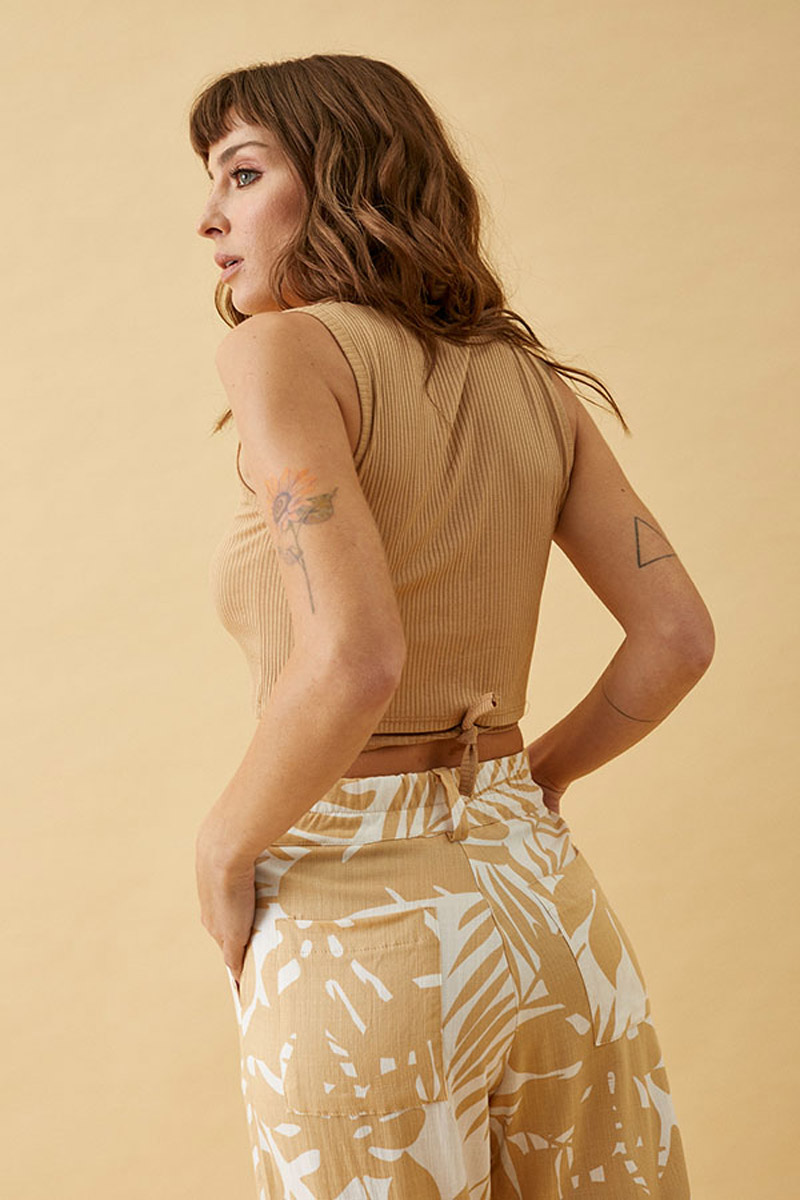 TOP EVANIA