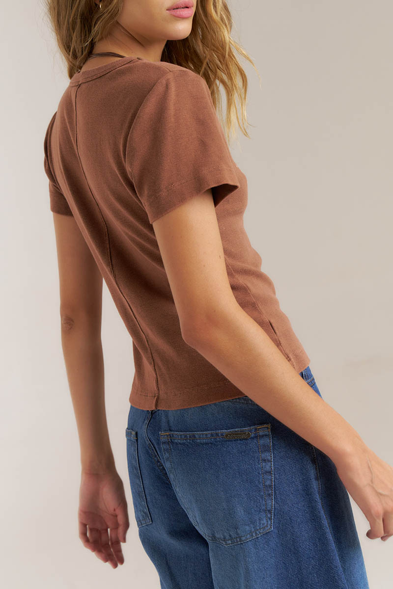 REMERA PATI