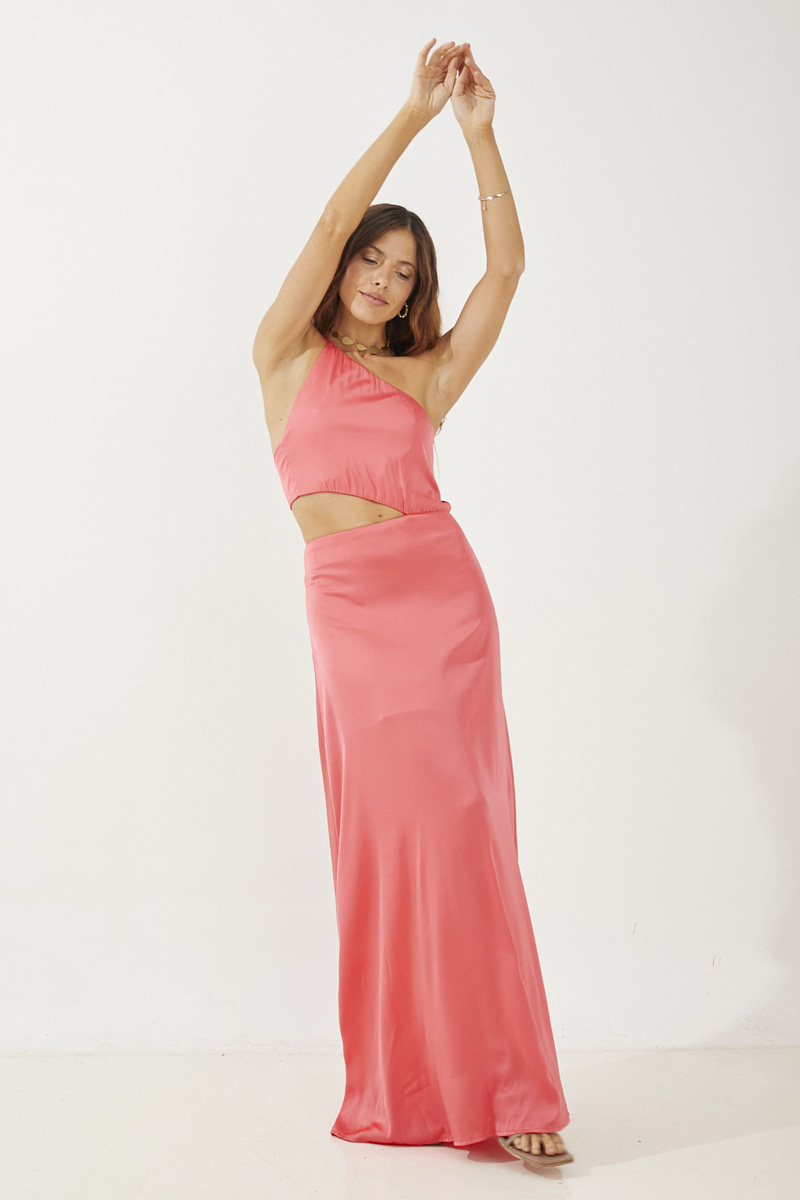 VESTIDO LUZ.