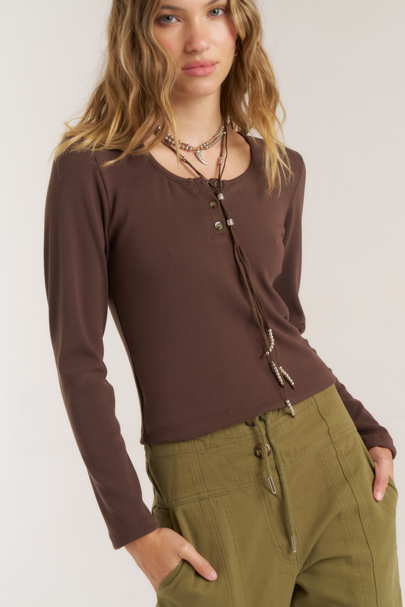 REMERA JUNE