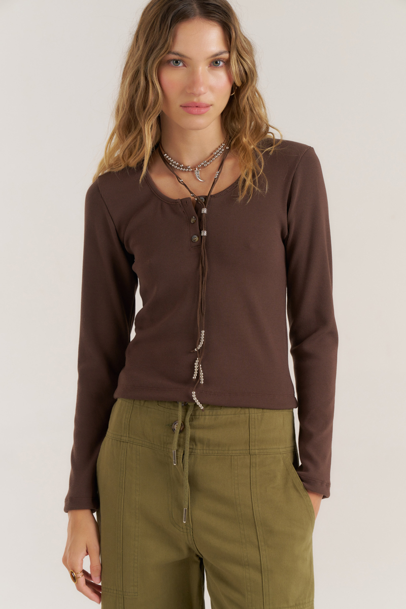 REMERA JUNE