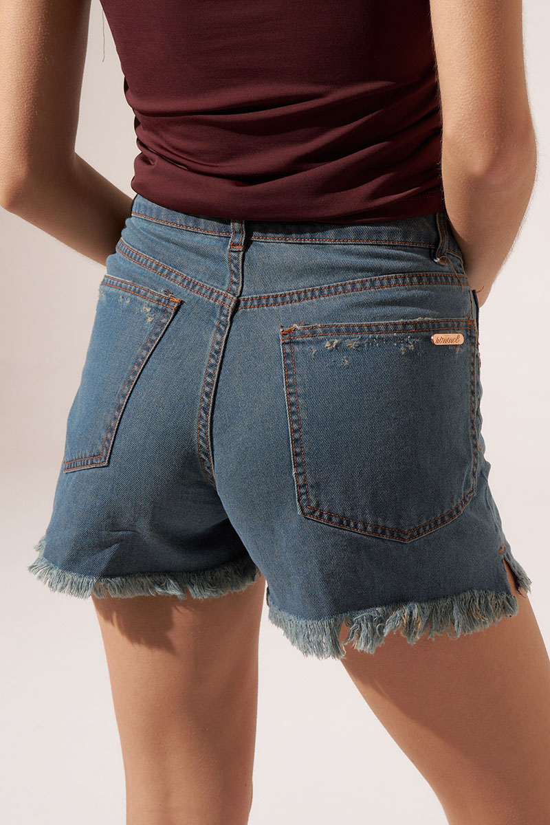 SHORT KAREN