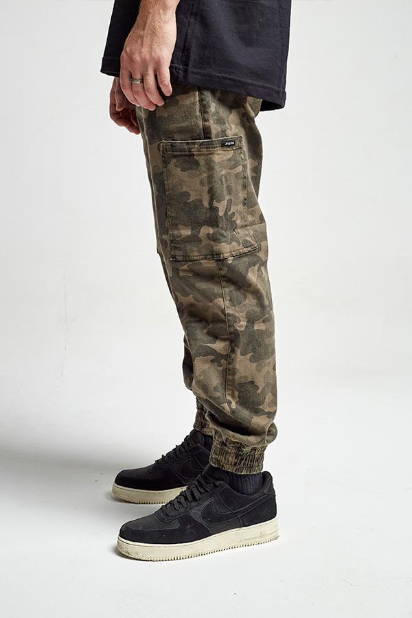 Camo Cargo 02 Joggers