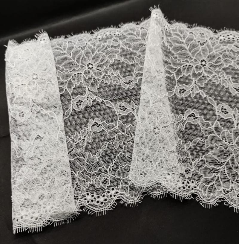 PUNTILLA 22CM MONICA BLANCO