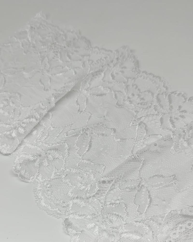 PUNTILLA 19 CM VENECIA BLANCO (CONO X 105 MTS)