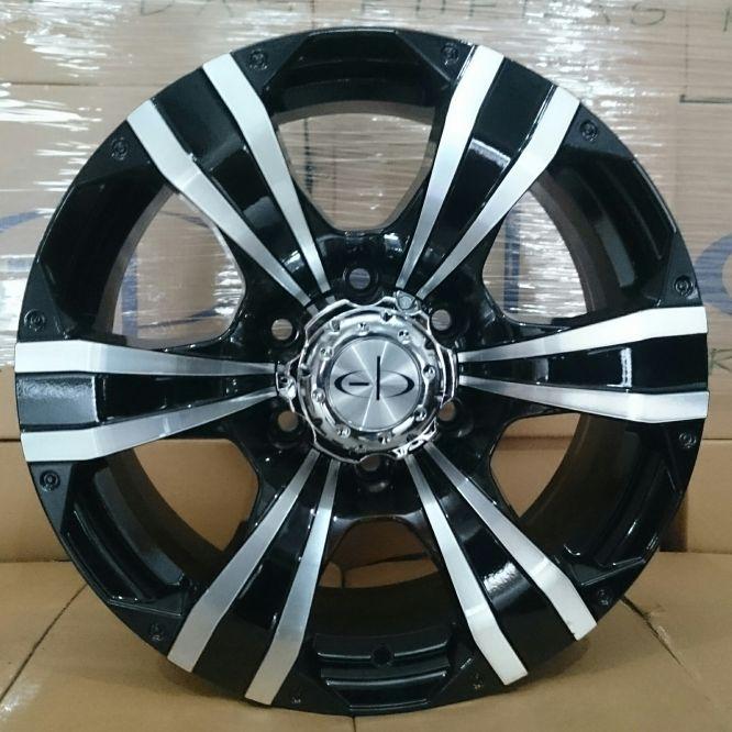 LLANTA 17x8" 6x114,3mm EB USW7-7845/B B-Negro Brillante