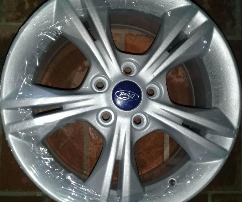 Llanta 16" FORD FOCUS VERSIÓN 2013