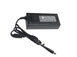 Cargador compatible 18.5v 6.5a 7.4 x 5.0mm