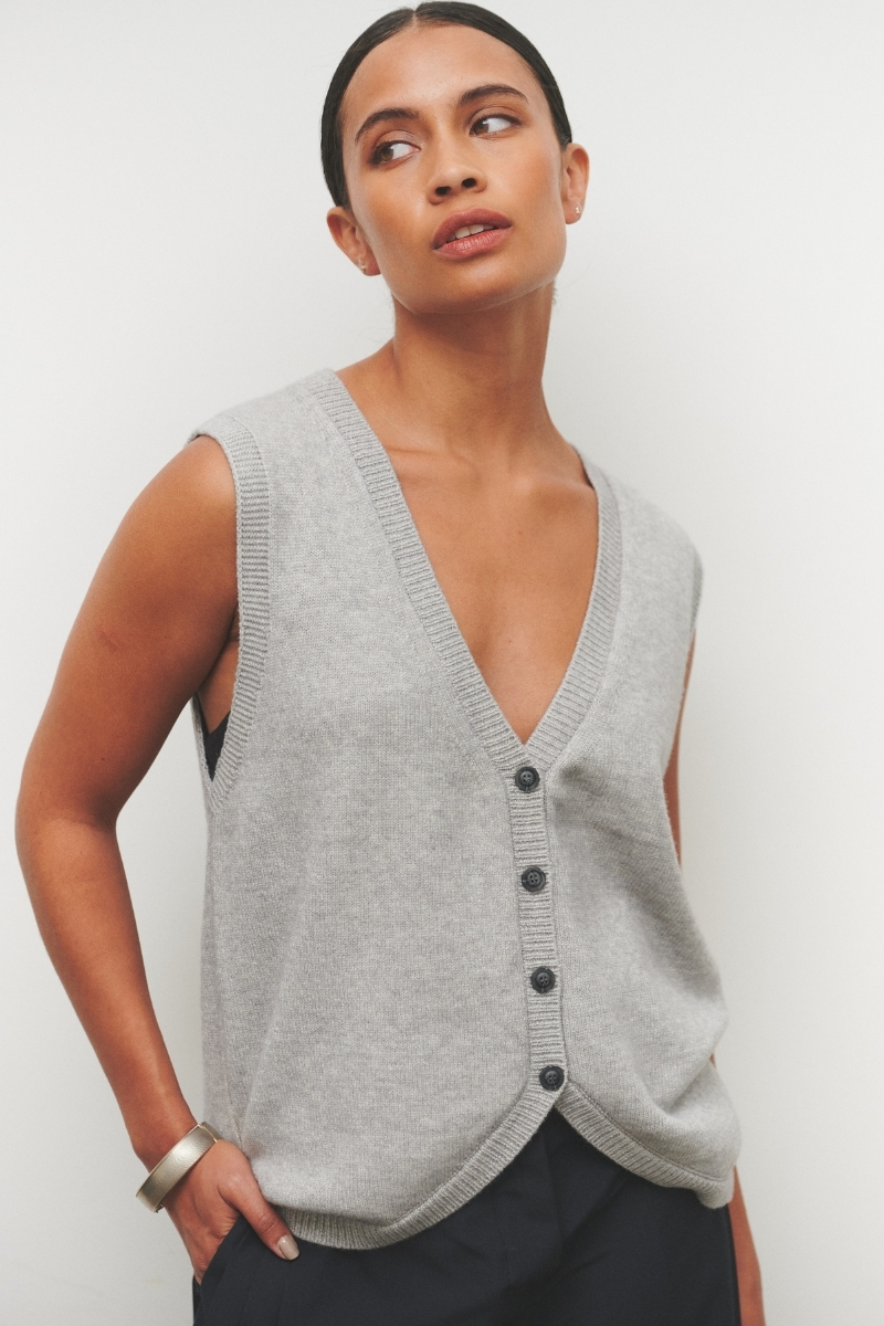 Chaleco Dara Con Botones