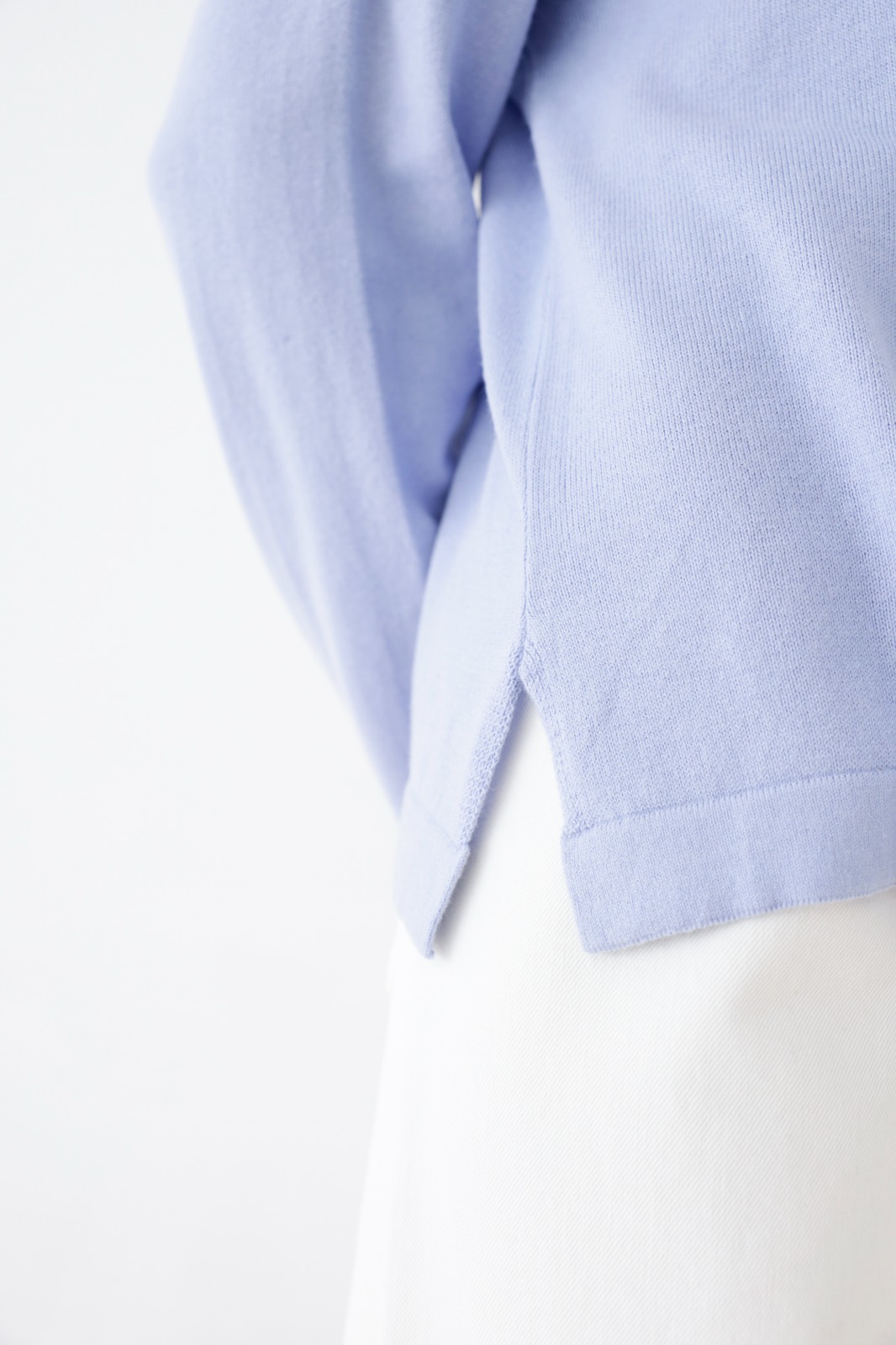 Sweater Rafaela Con Bolsillo Y Tacha