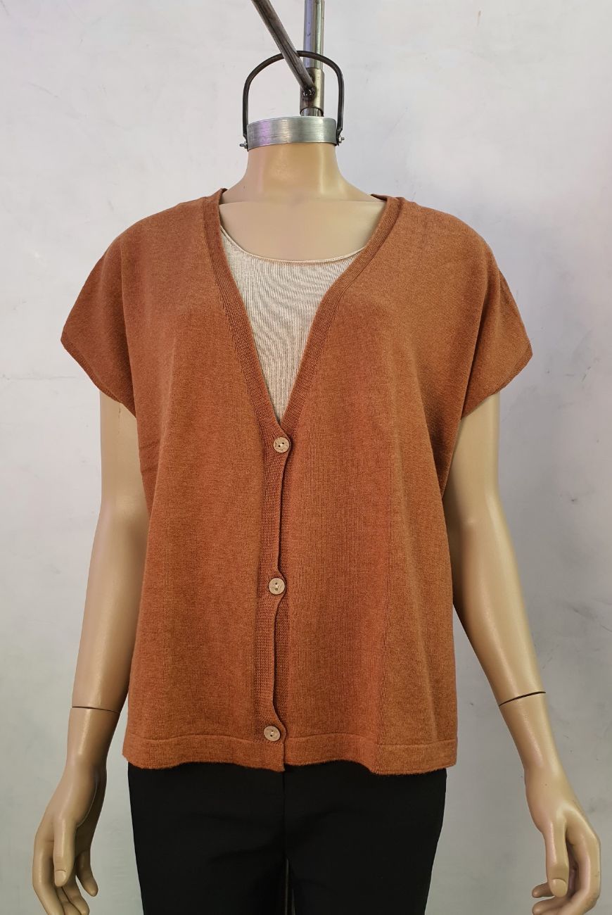 Chaleco Ludmila Con Botones