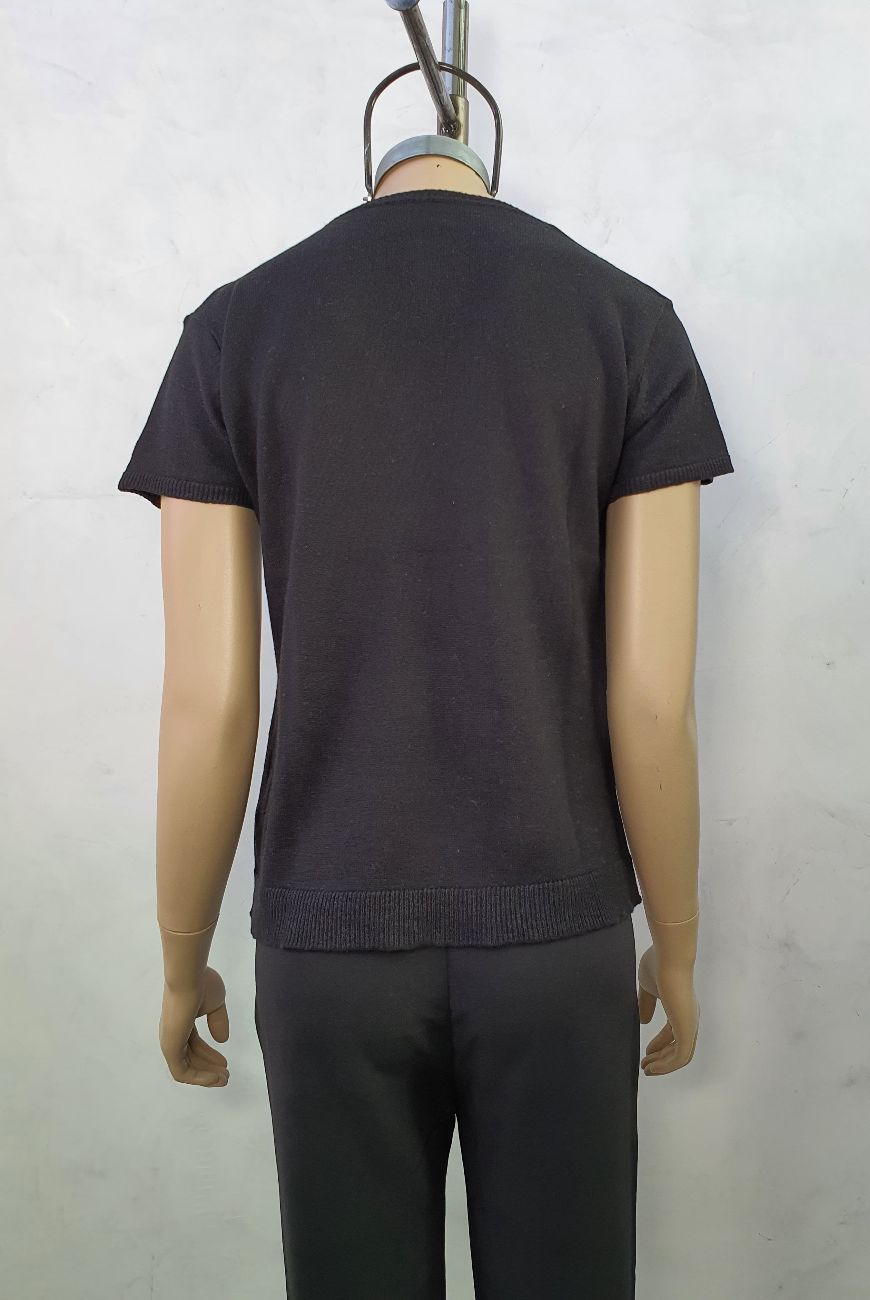 Sweater Lucia Manga Corta En V Con Botones