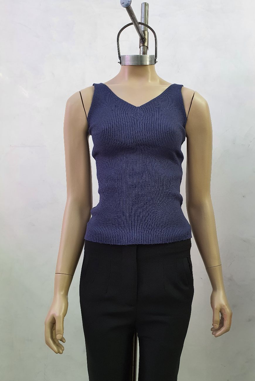 Musculosa Vanina En V