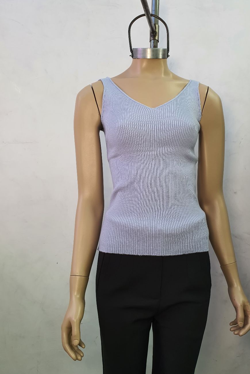 Musculosa Vanina En V