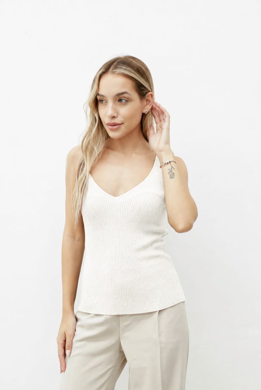 Musculosa Vanina En V