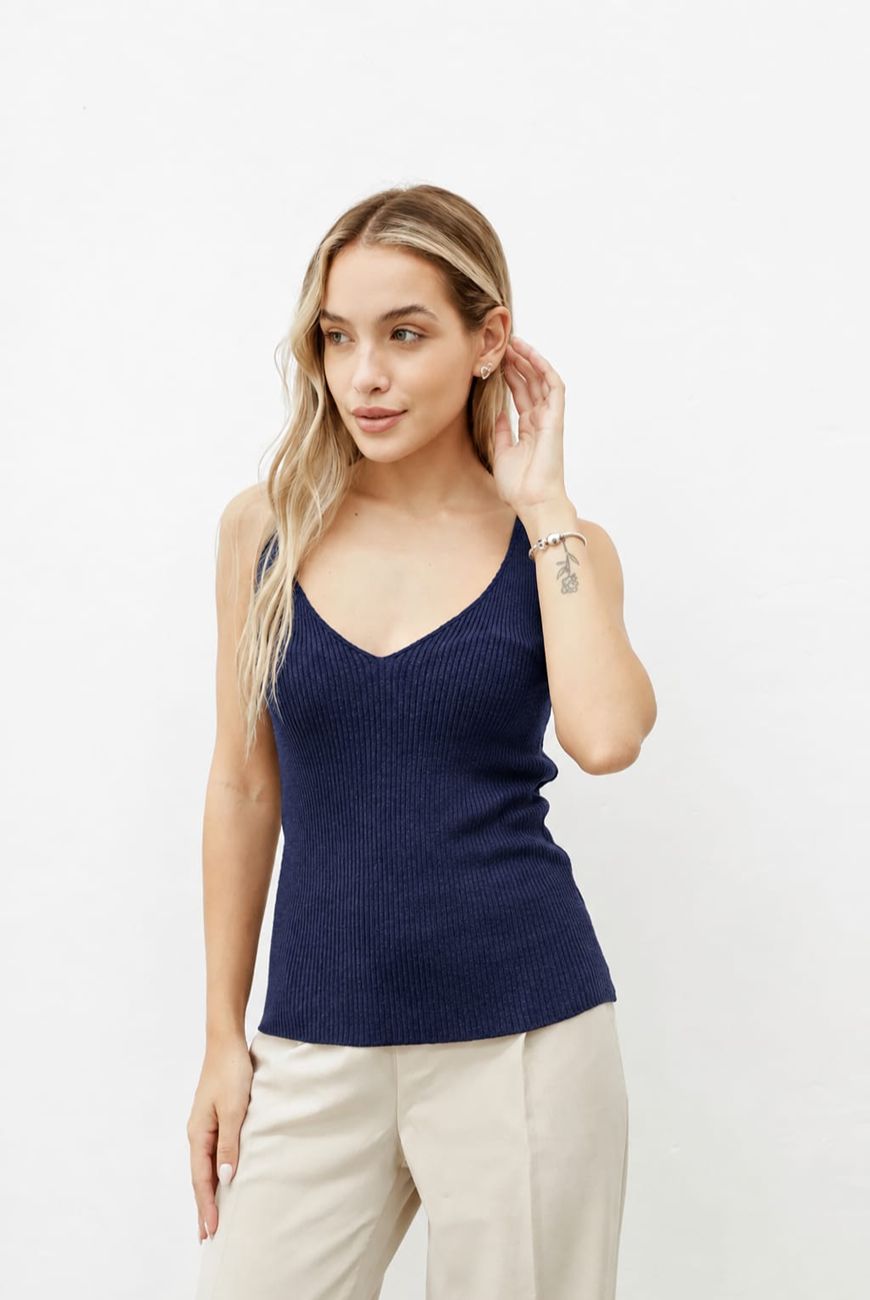 Musculosa Vanina En V