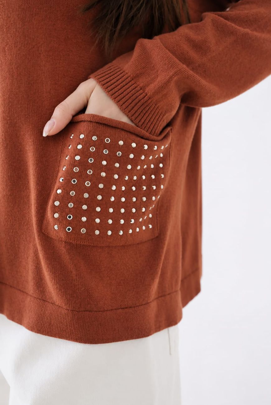 Sweater Rafaela Con Bolsillo Y Tacha