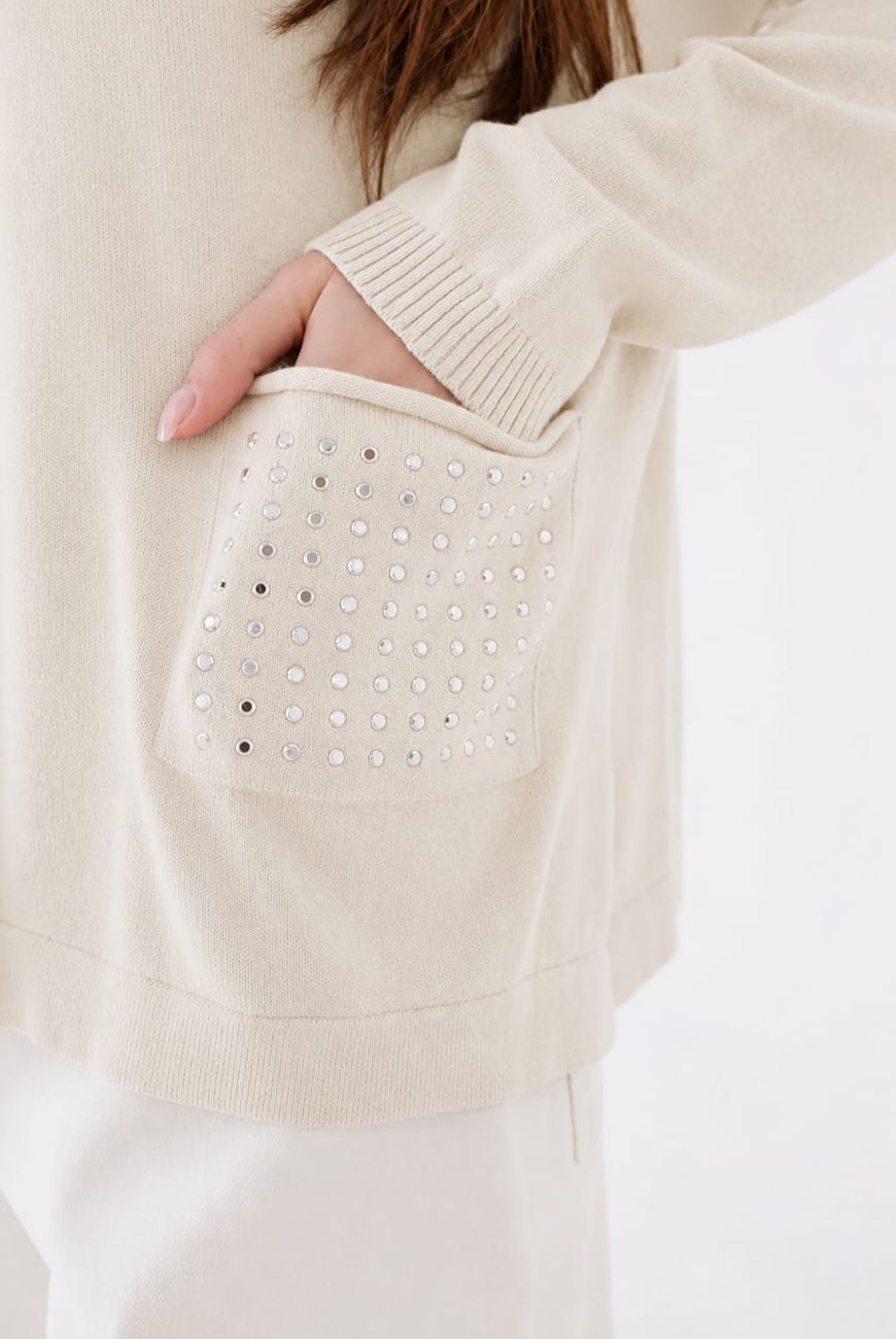 Sweater Rafaela Con Bolsillo Y Tacha