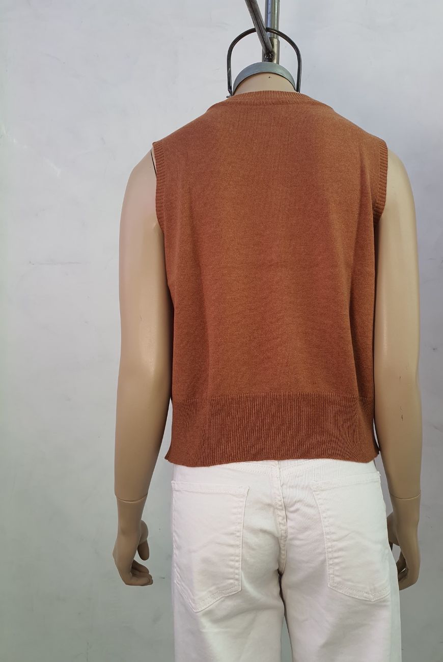 Chaleco Fabiana Con Botones