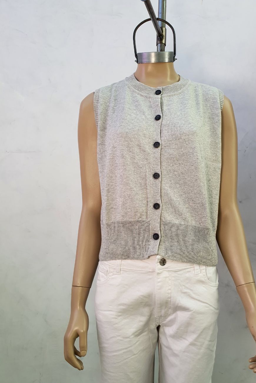 Chaleco Fabiana Con Botones