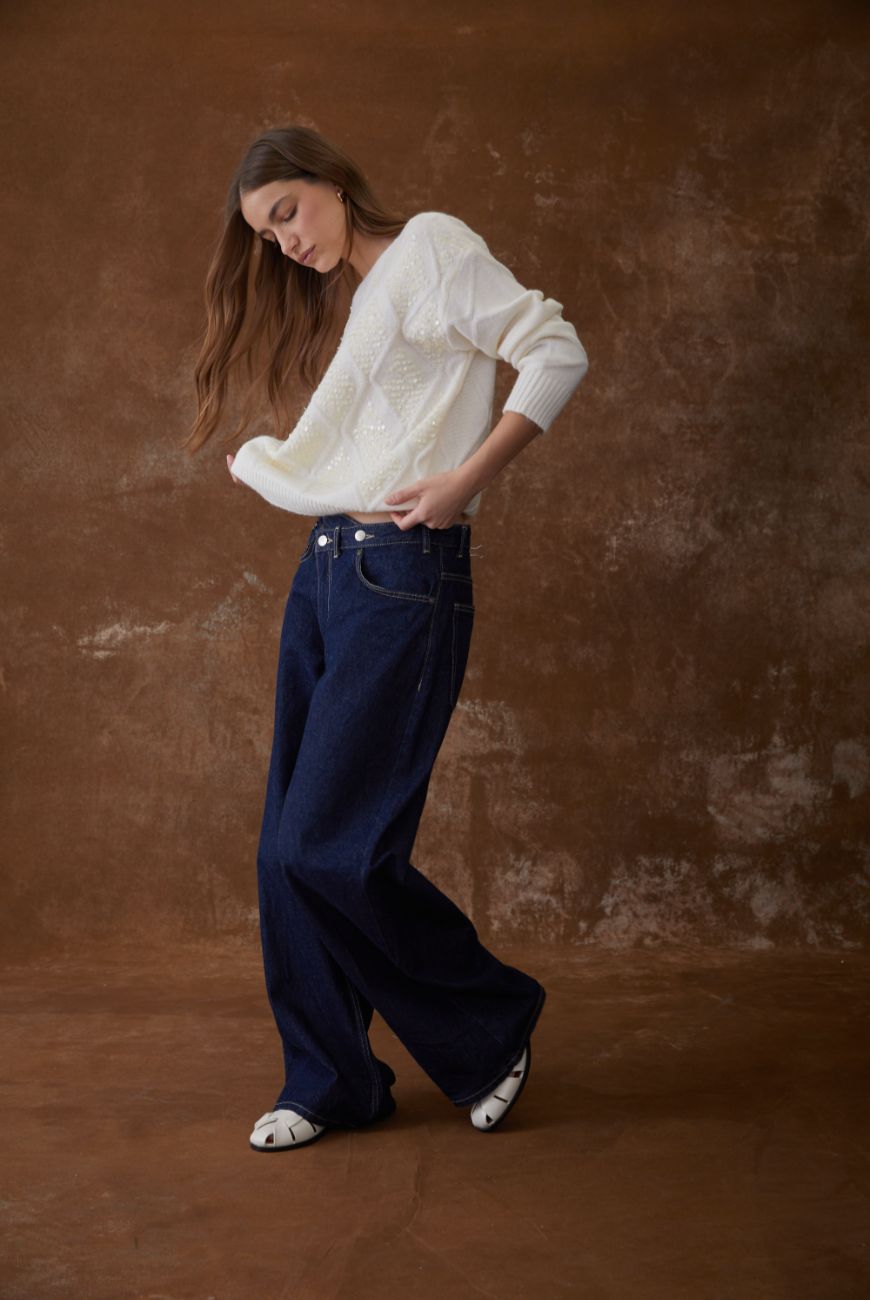 Sweater Confort Luna Con Lentejuelas