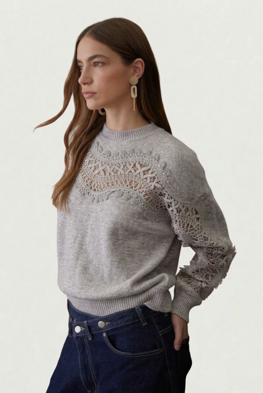 Sweater Noelia Con Puntilla