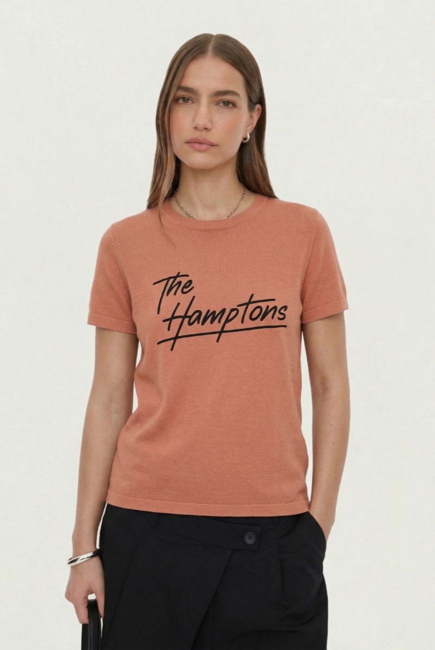 Remera Con Estampa The Hamptions