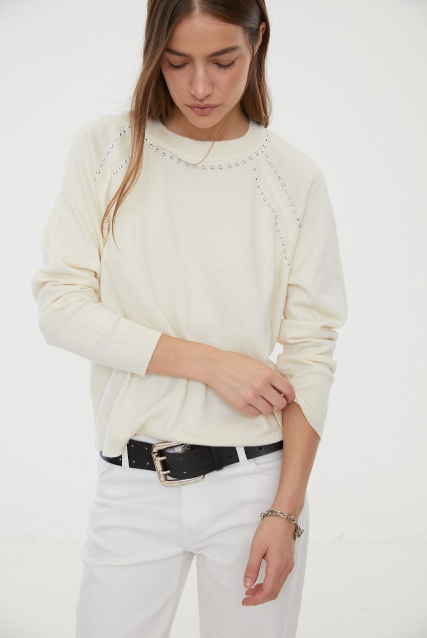 Sweater Micaela Con Tachas