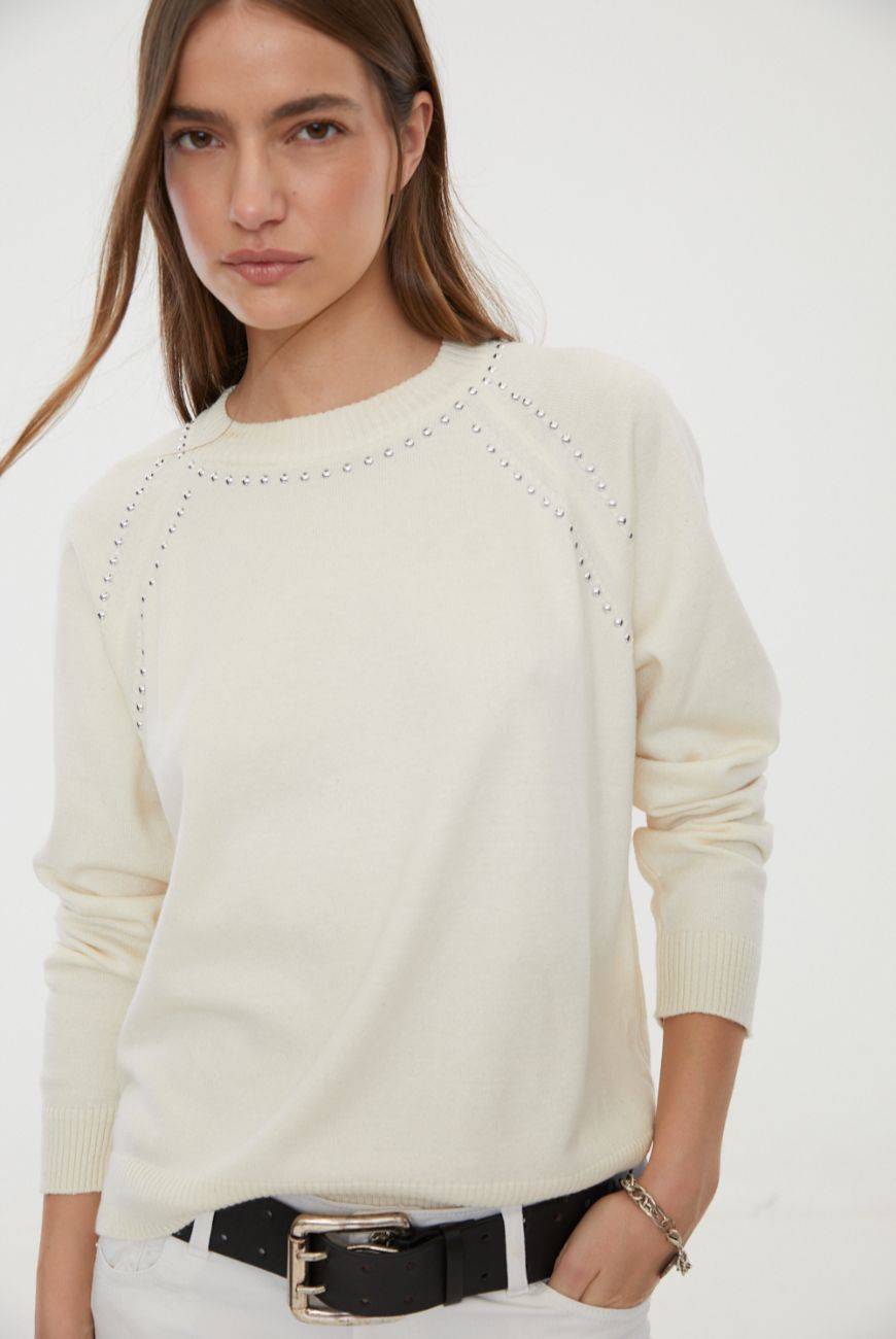 Sweater Micaela Con Tachas