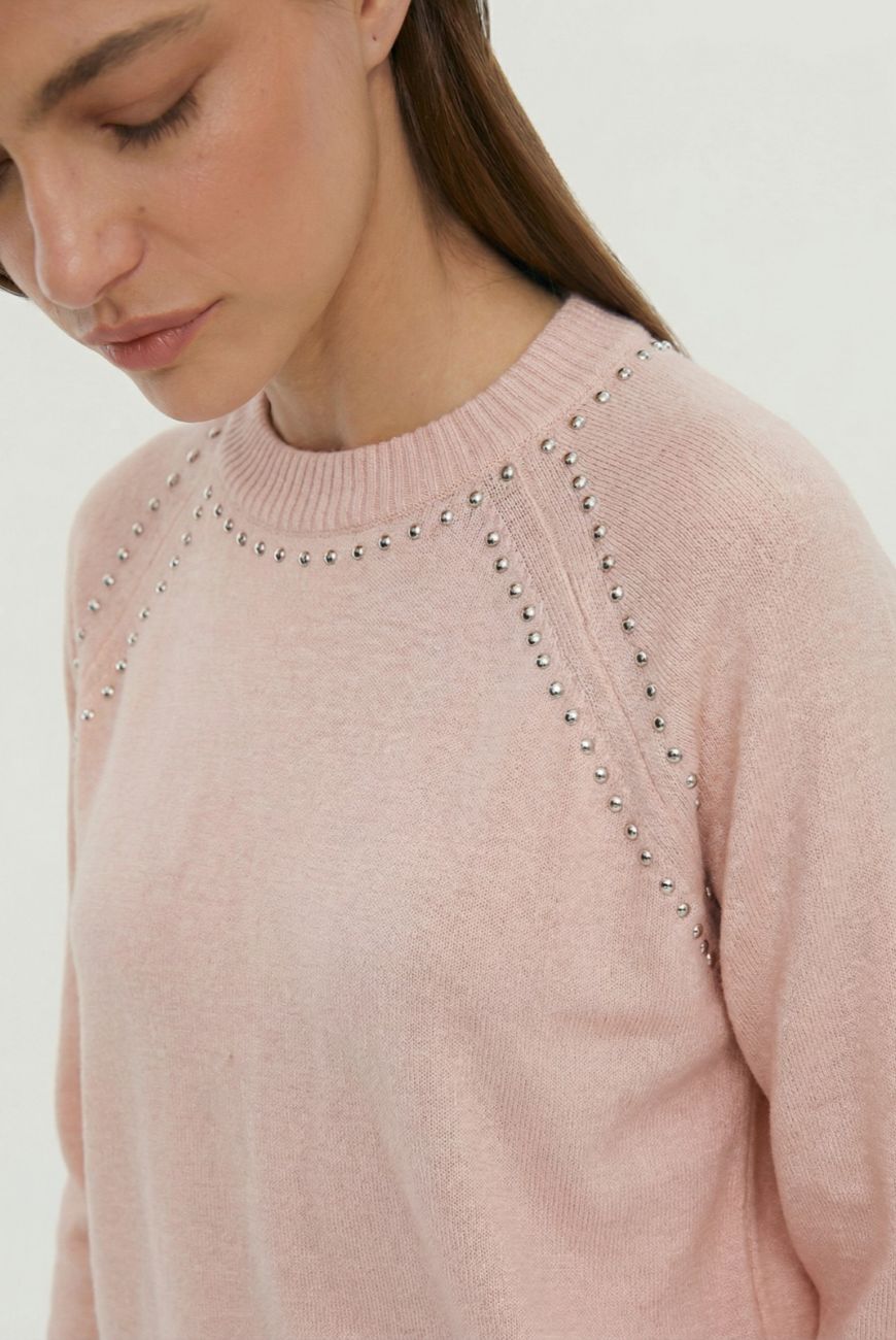 Sweater Micaela Con Tachas