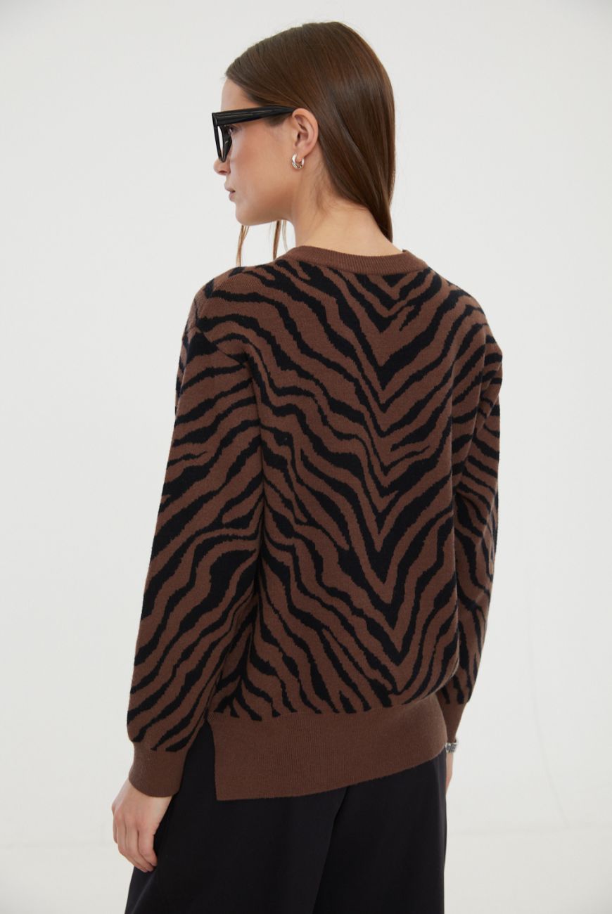 Sweater Cebra Con Tajo