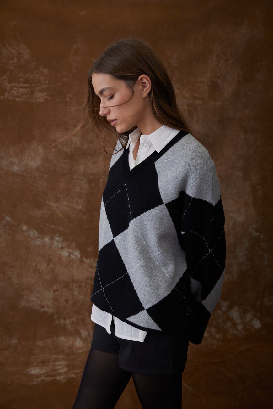 Sweater Rombo escote en V